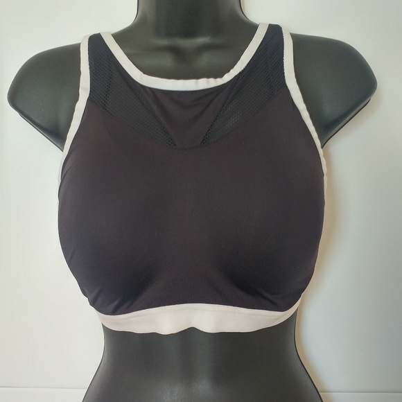 ambrielle underwire sports bra